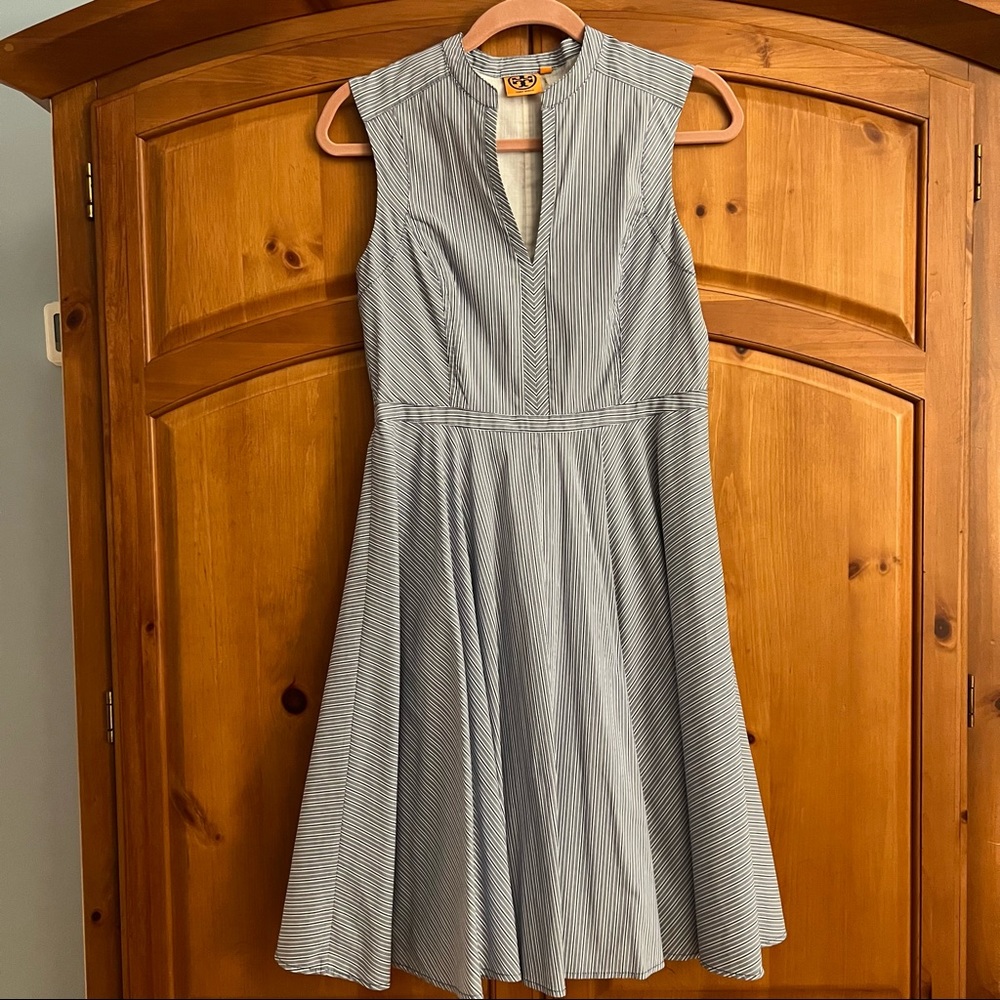 Tory Burch Talley Blue White Striped Fully Lined Sleeveless Dress Women’s Size 4